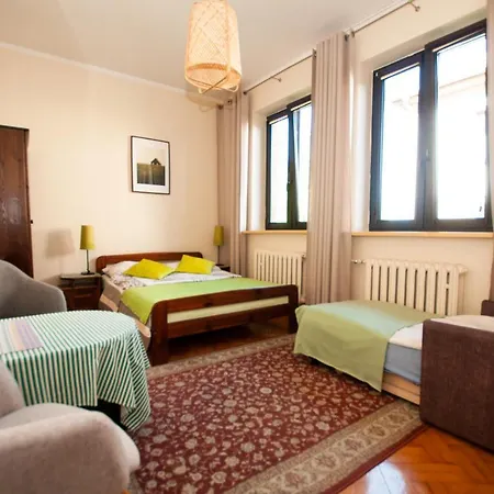 Homestay Goscinny Dom *