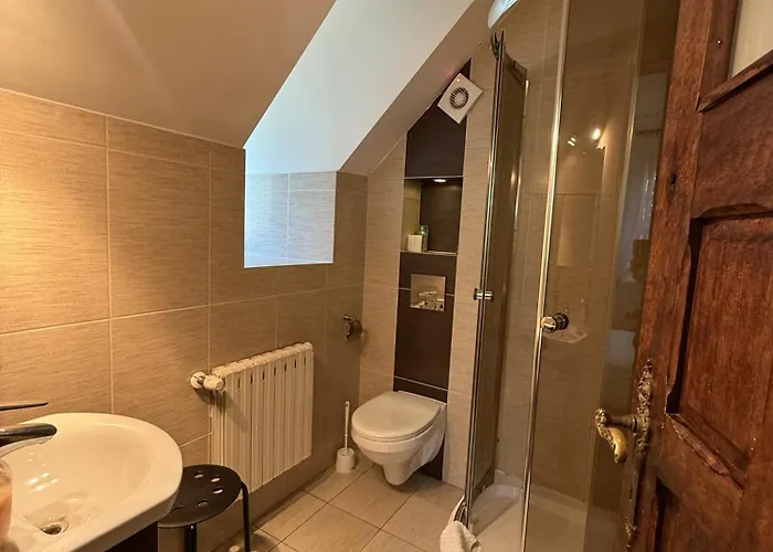 Goscinny Dom Quarto em Acomodações Particulares